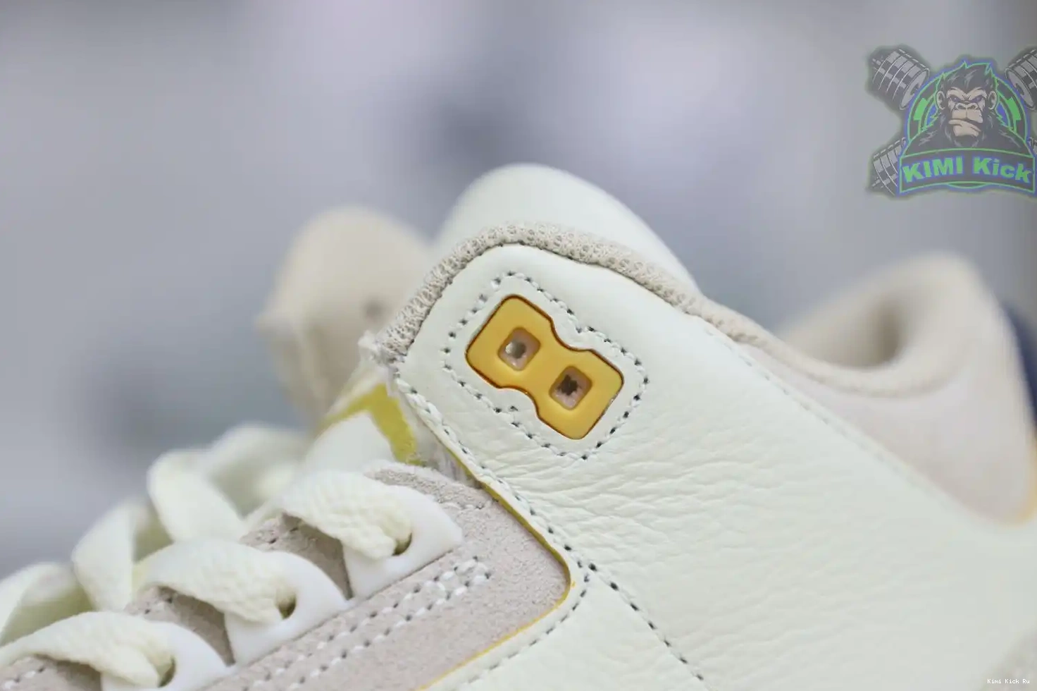 Jordan Air Jordan3 JBalvin x Kimikick 0415